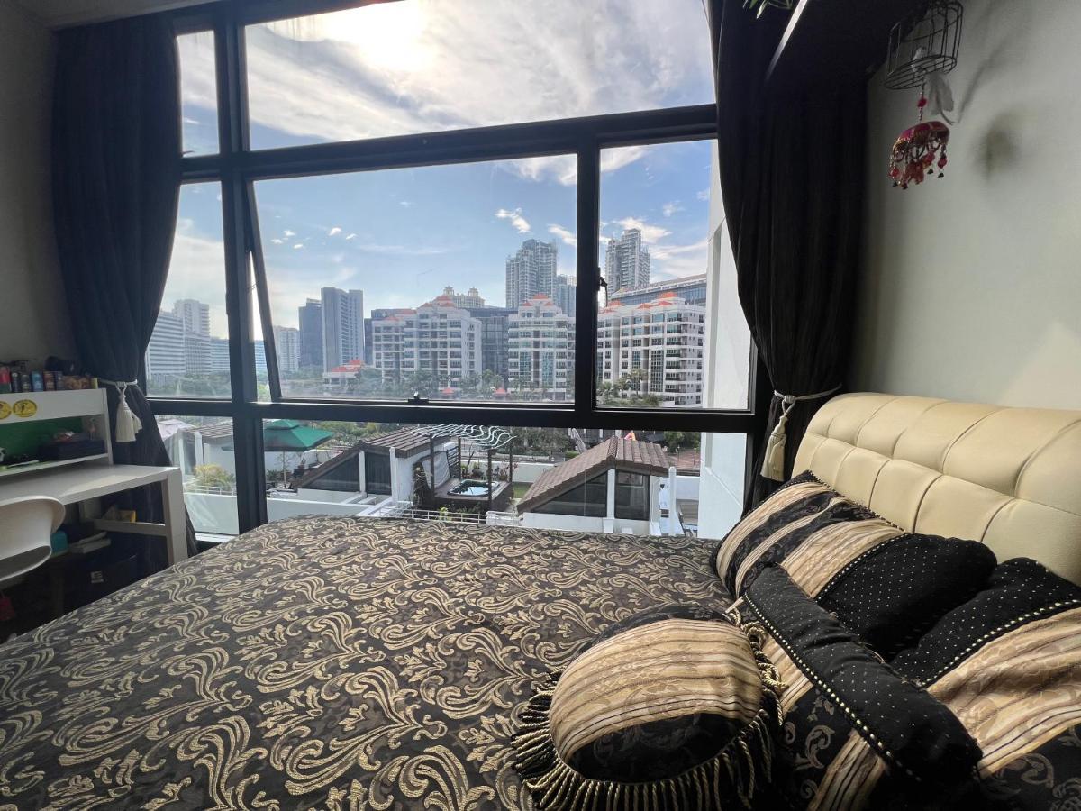 River Place *